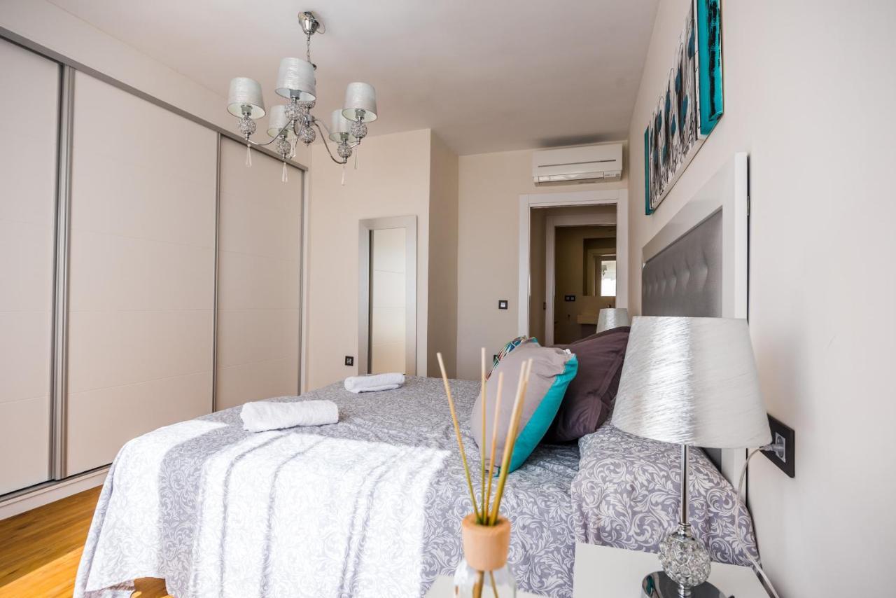Expoholidays-Rueda Lopez Apartamento De Lujo Almería Exteriör bild
